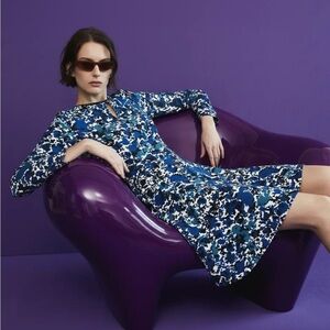 Simply Vera Vera Wang Blue and White Floral Long Sleeve Dress